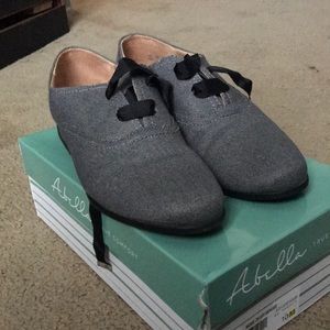 Abella Dress Shoes